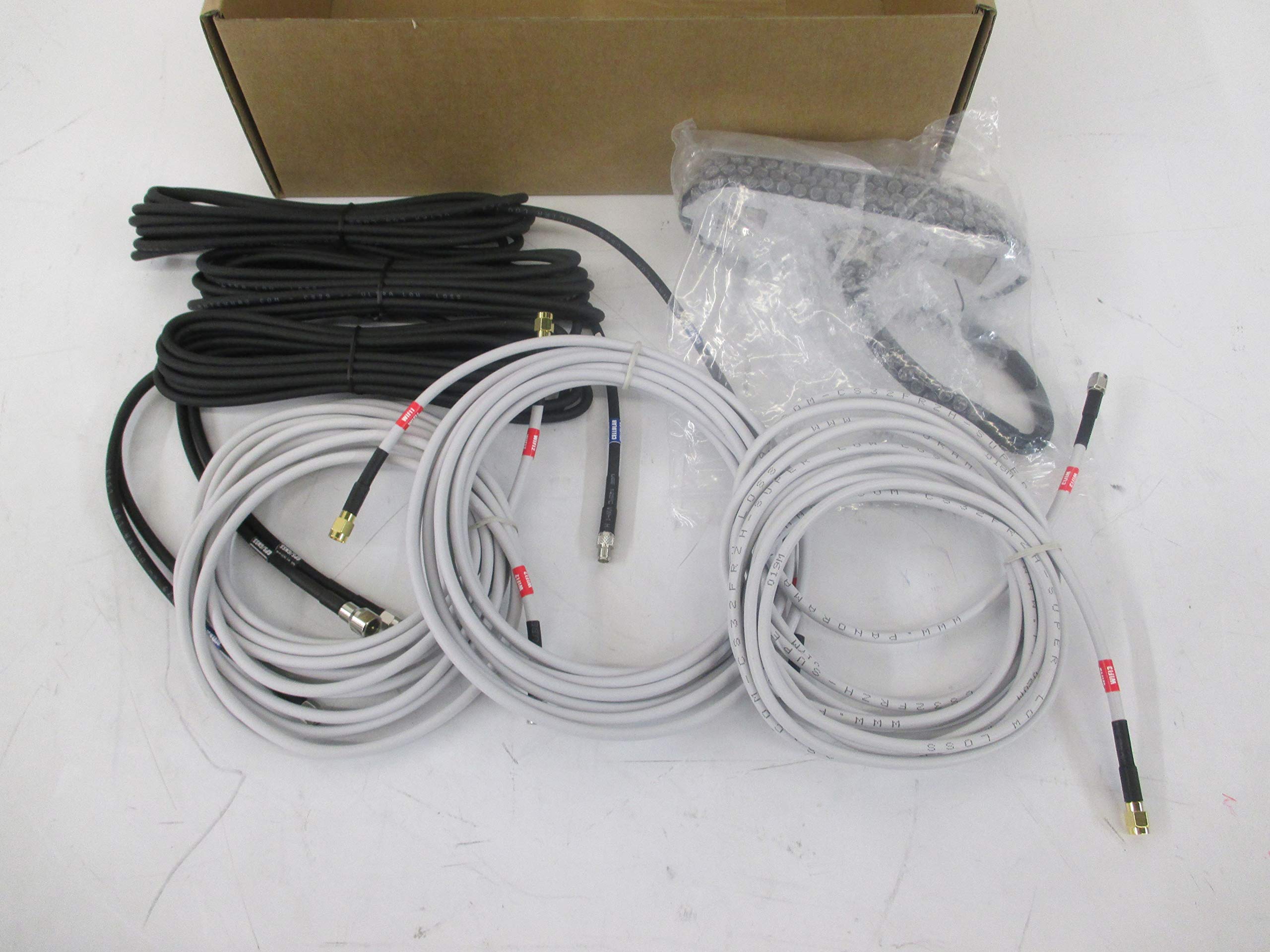 6IN1 SHARKFIN ANTENNA 2XLTE     GNSS 3XWIFI 2.4 5G BOLT MNT 4M BLK